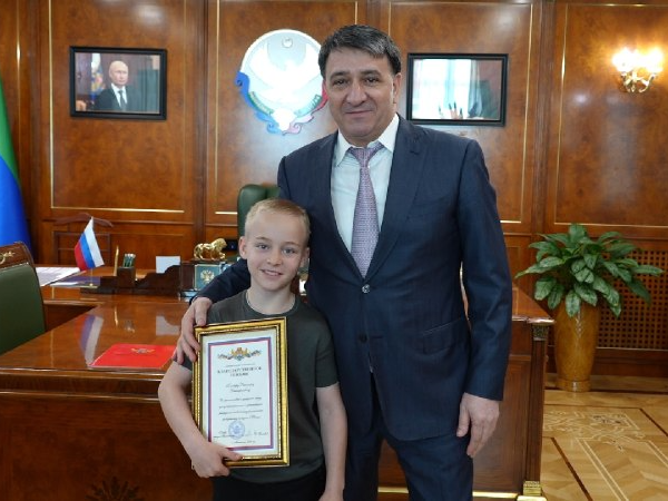 Джамбулат Салавов встретился с победителем популярного телешоу &amp;quot;Удивительные люди&amp;quot; Ратмиром Гончаром.