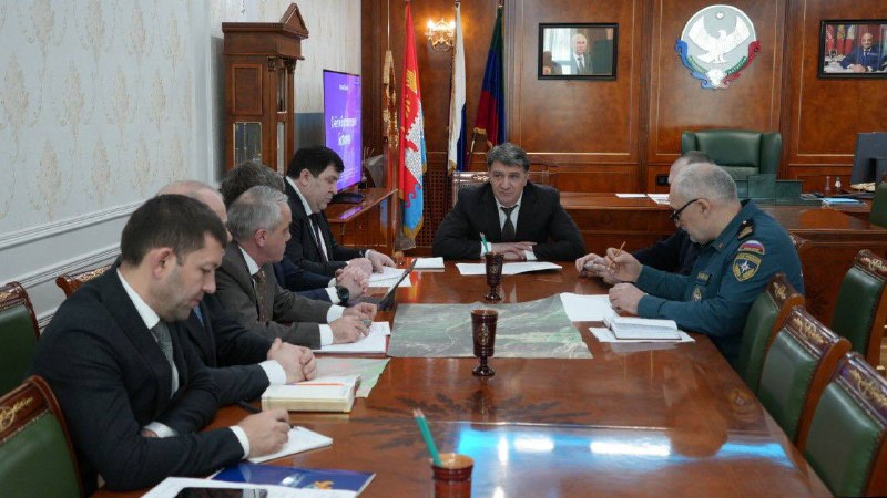 Принято решение о создании городской спасательной службы.
