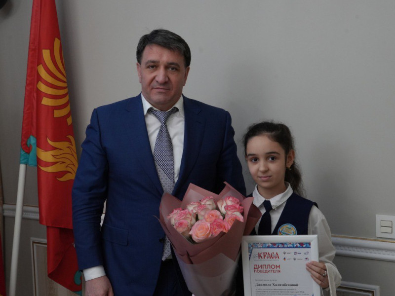 Идеи юных махачкалинок по благоустройству города будут реализованы.